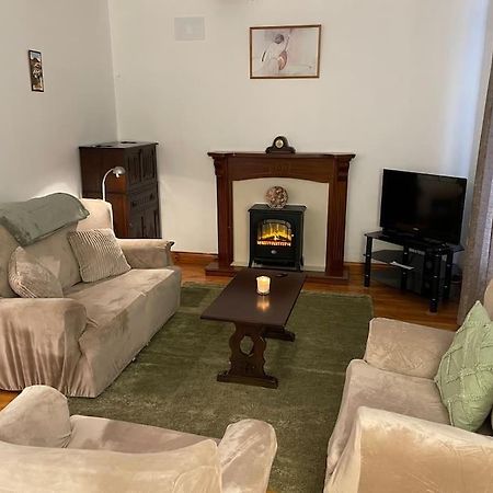 Sonas Seaside Apartment Galway Bagian luar foto